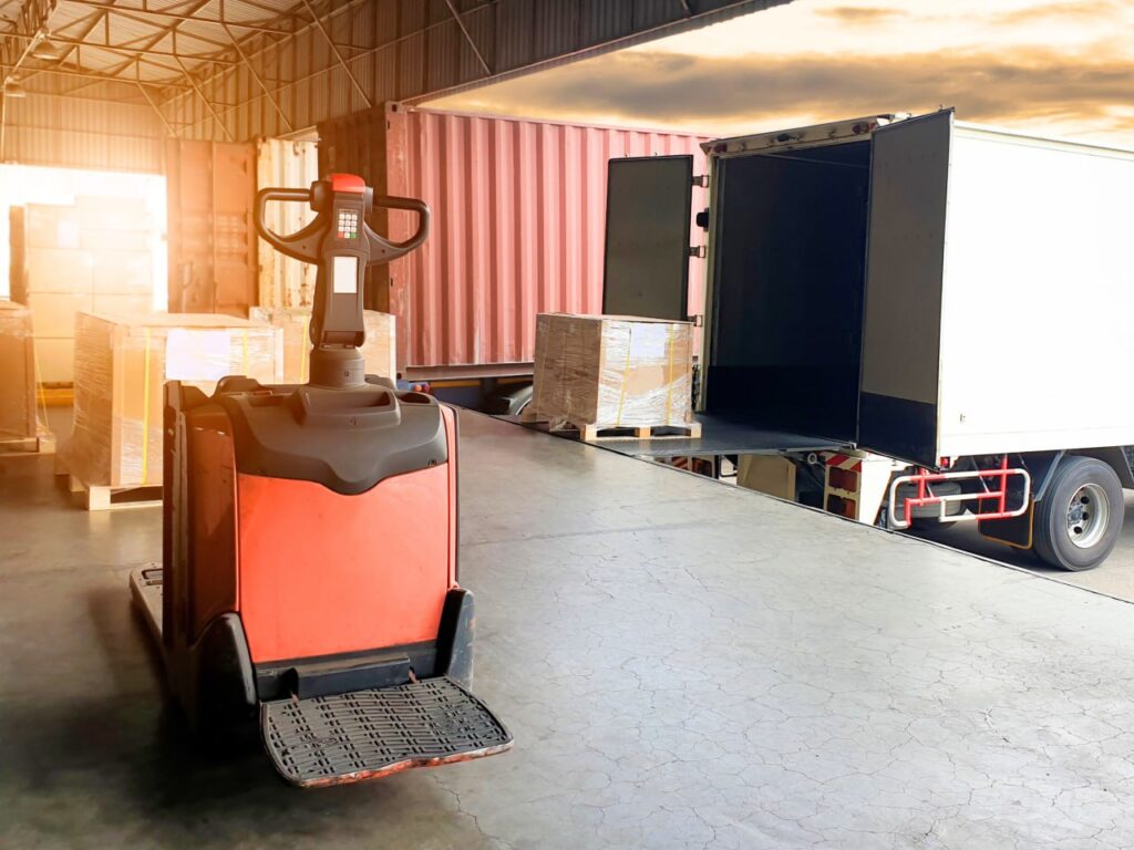 Amazon FBA shipping solutions — daily SPD pickups with UPS, FedEx, USPS, plus LTL and FTL freight.